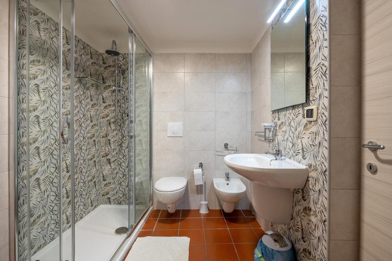 Appartamento Standard Massafra Buitenkant foto